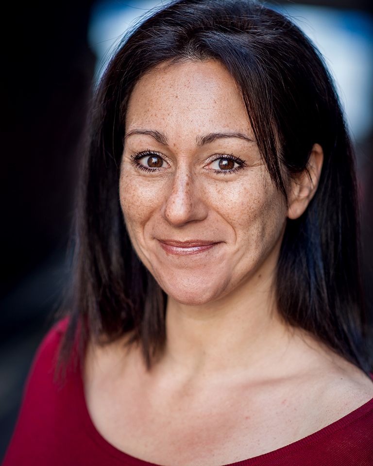 Dr Anna Colton